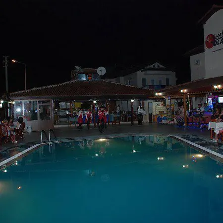 托利酒店 3* 厄吕代尼兹