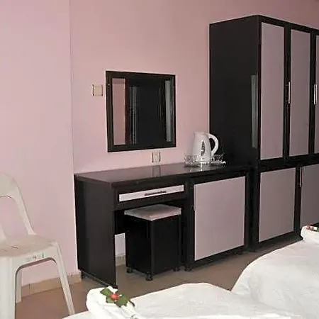 Otel Tolay 3*