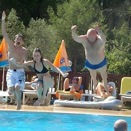 Otel Tolay 3*