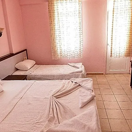 Otel Tolay 3*